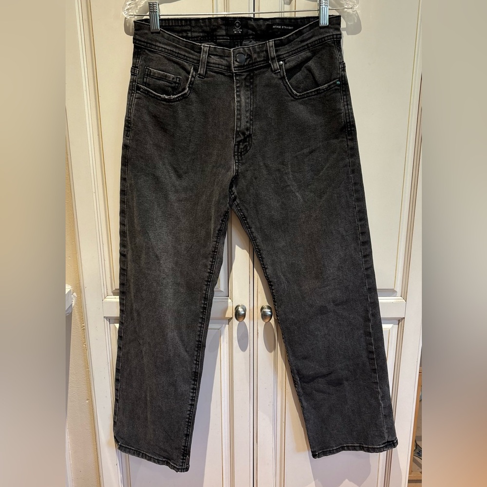 91 Cotton On Size 30 Vintage Straight faded black
